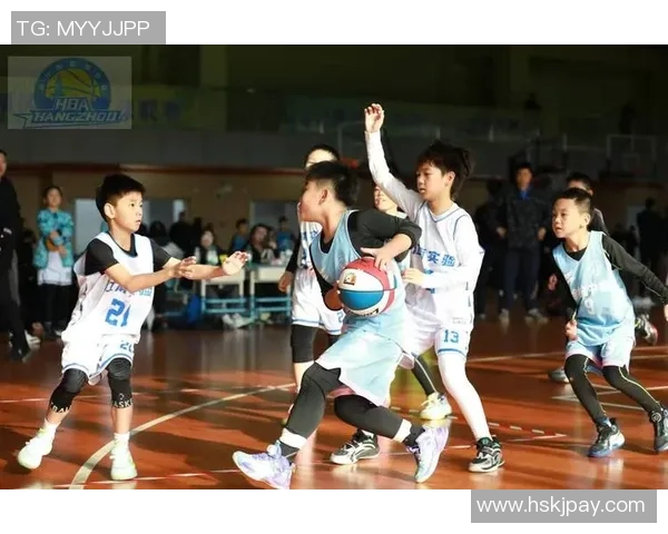 杭州篮球队在联赛中的比赛经验与表现分析与总结